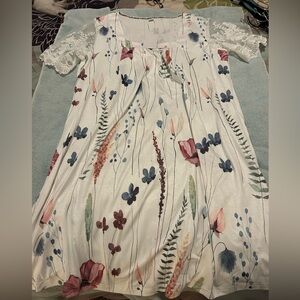 Exclusive Dress, NWT, size L